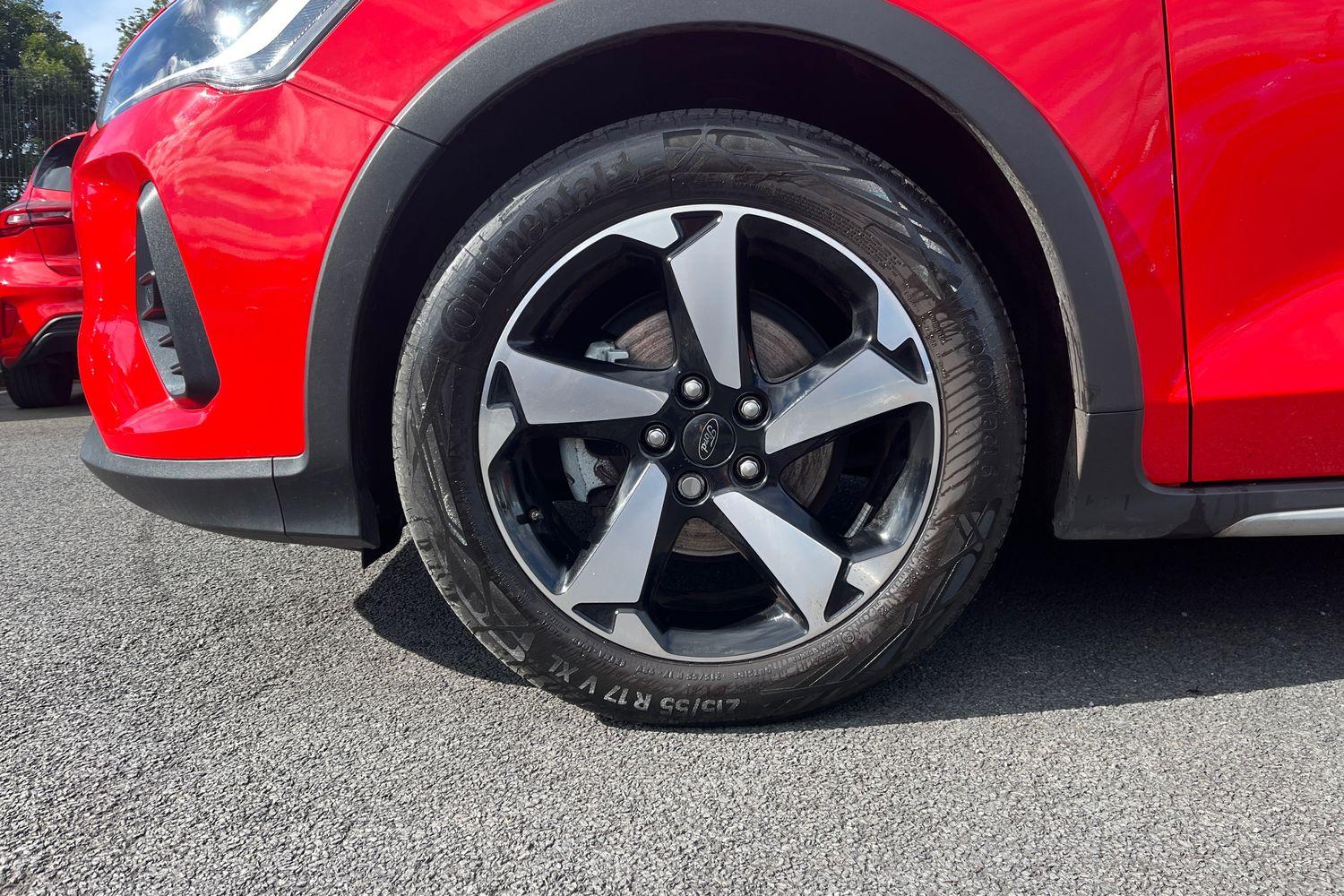 Ford FOCUS Photo 7