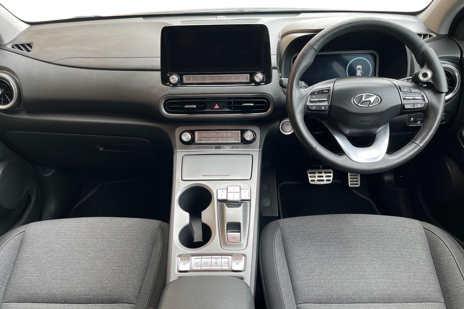 Hyundai KONA Photo 9