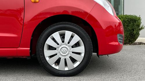 Suzuki Alto Photo autoimg-e0785d97694f718d13bf2061268483527fab1469.jpg