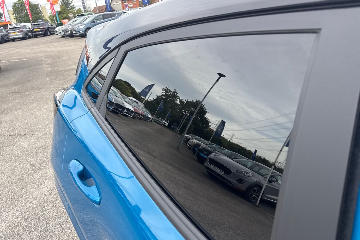 Ford PUMA Photo 34