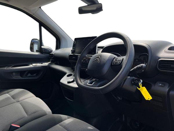 Citroen Berlingo Photo autoimg-e079c531b78100875025f0f5a20d1cf32e61c7bc.jpg
