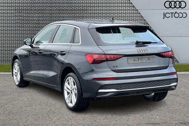 AUDI A3 Sportback Photo 3