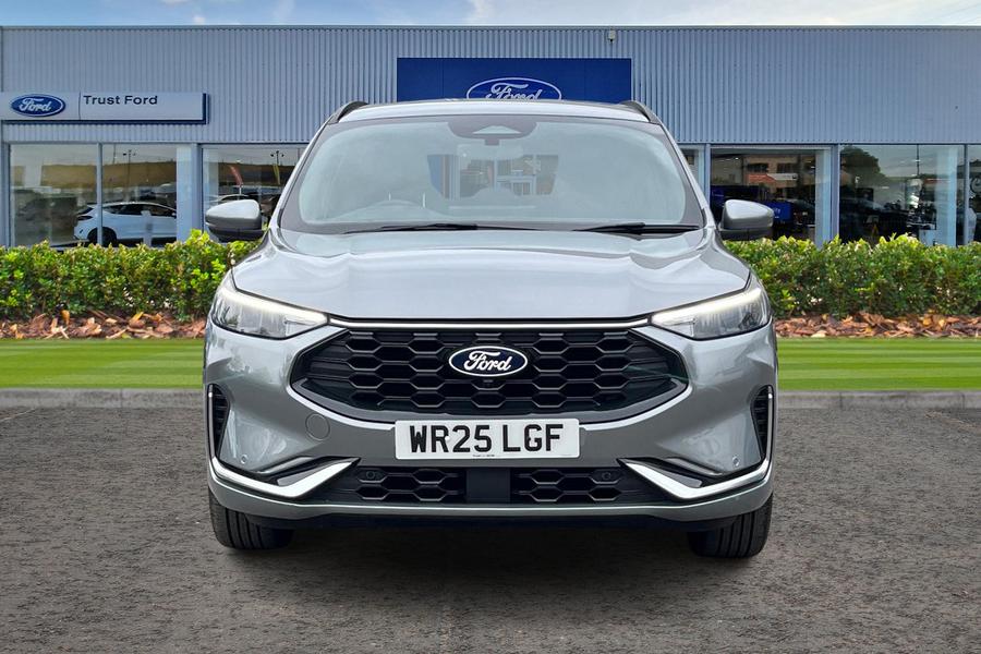 Ford Kuga Photo autoimg-e07bc95285473e95fab0704346cd9220e17bc647.jpg