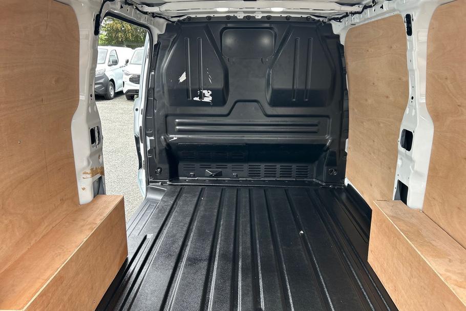 Used Ford E-TRANSIT CUSTOM RX26BGO 30