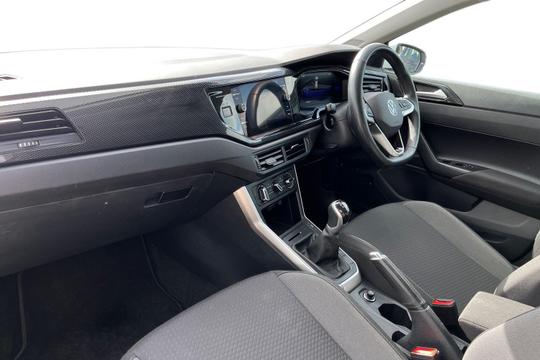 Volkswagen Polo Photo autoimg-e082ade0e0b776e4fdde3c9dd5703a9336895f03.jpg