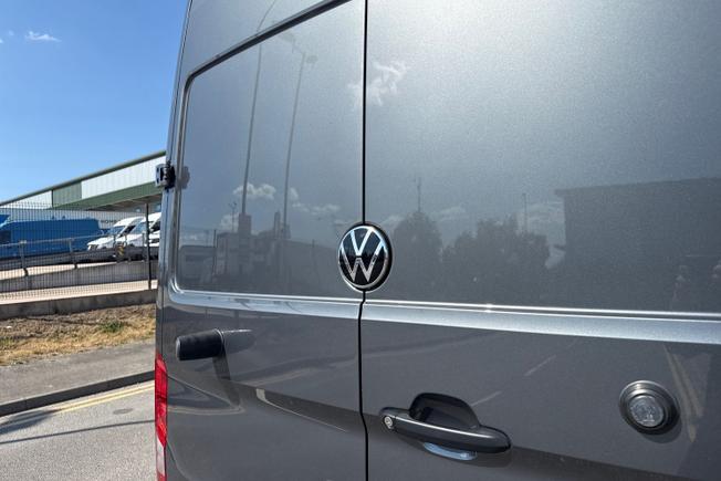 VOLKSWAGEN Crafter Photo 30