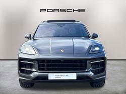 PORSCHE Cayenne Photo 2