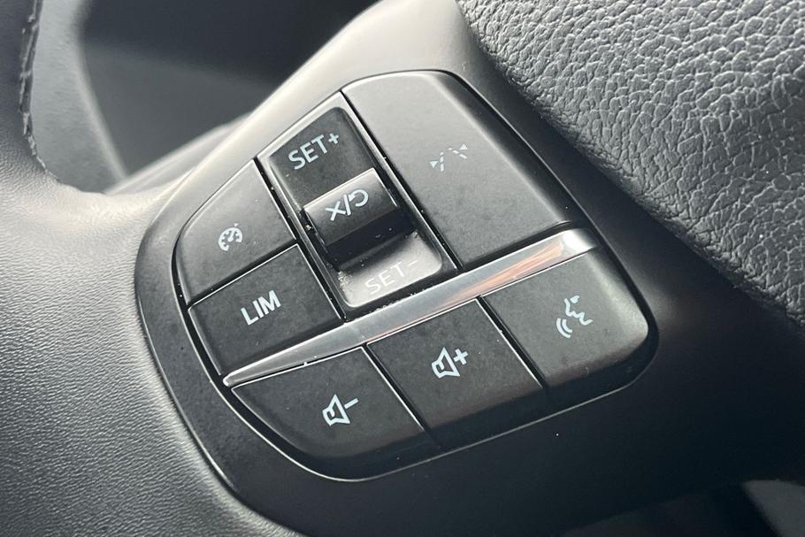 Used Ford TRANSIT 18