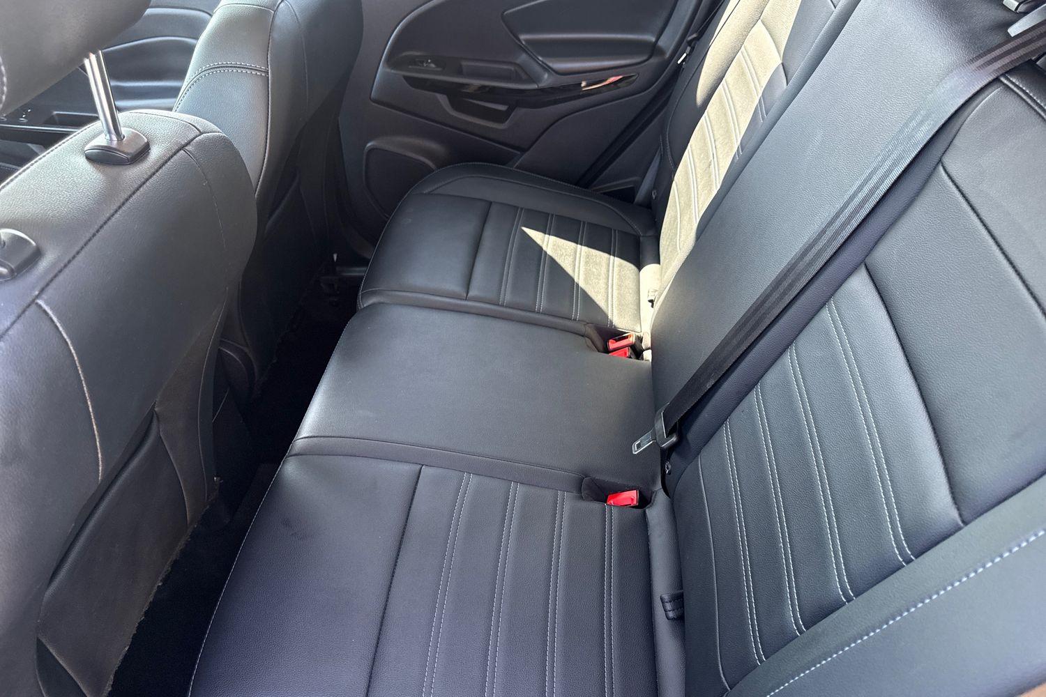 Ford ECOSPORT Photo 19