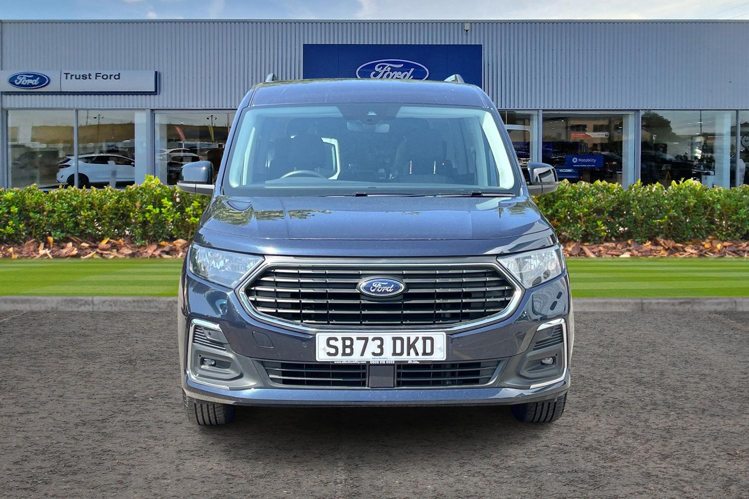 Ford TOURNEO CONNECT Photo 5