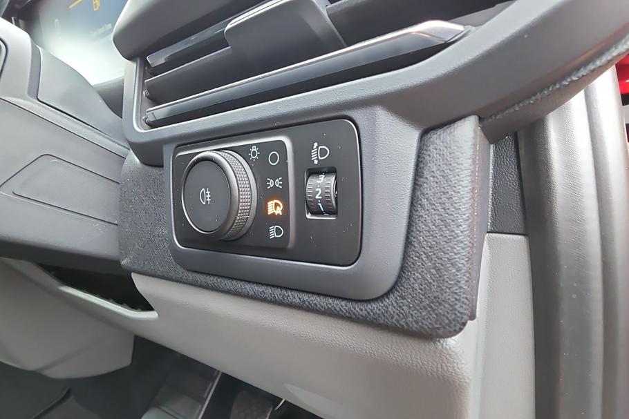 Used Ford TOURNEO CUSTOM 29