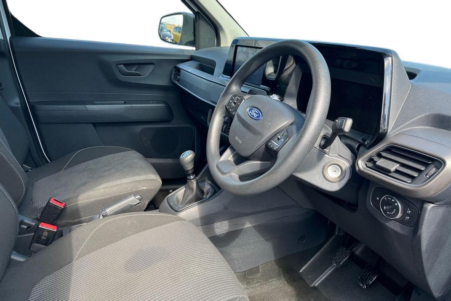 Used Ford TRANSIT COURIER LL24UFY 14