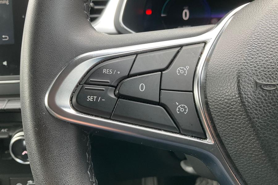 Renault CAPTUR Photo autoimg-e09cd1dda8814a909ae28c66111481b6c77fcd62.jpg