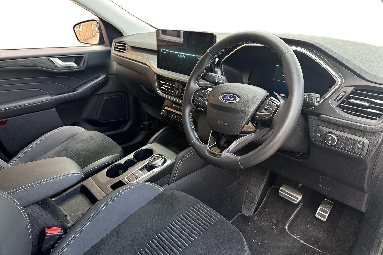 Ford KUGA Photo 8