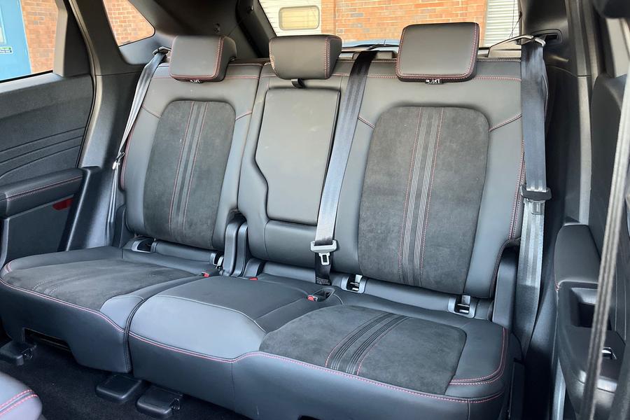 Ford Kuga Photo autoimg-e0a15adf69d4188785c17f222c9ed9fbe5d27667.jpg