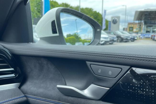 VOLKSWAGEN Passat Photo 49