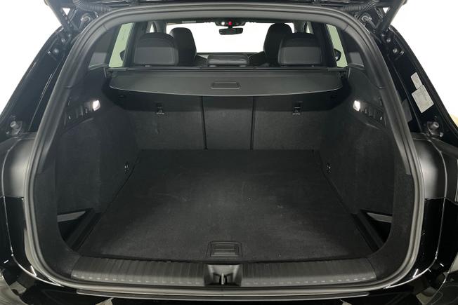 AUDI Q6 E-Tron Photo 12