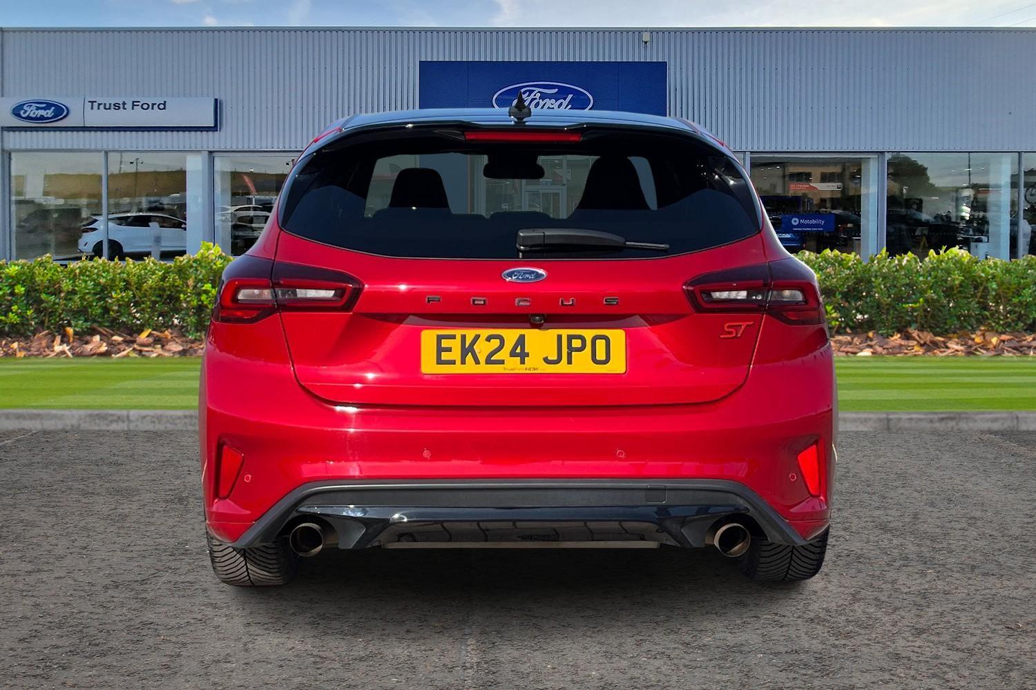 Ford Focus Photo 6