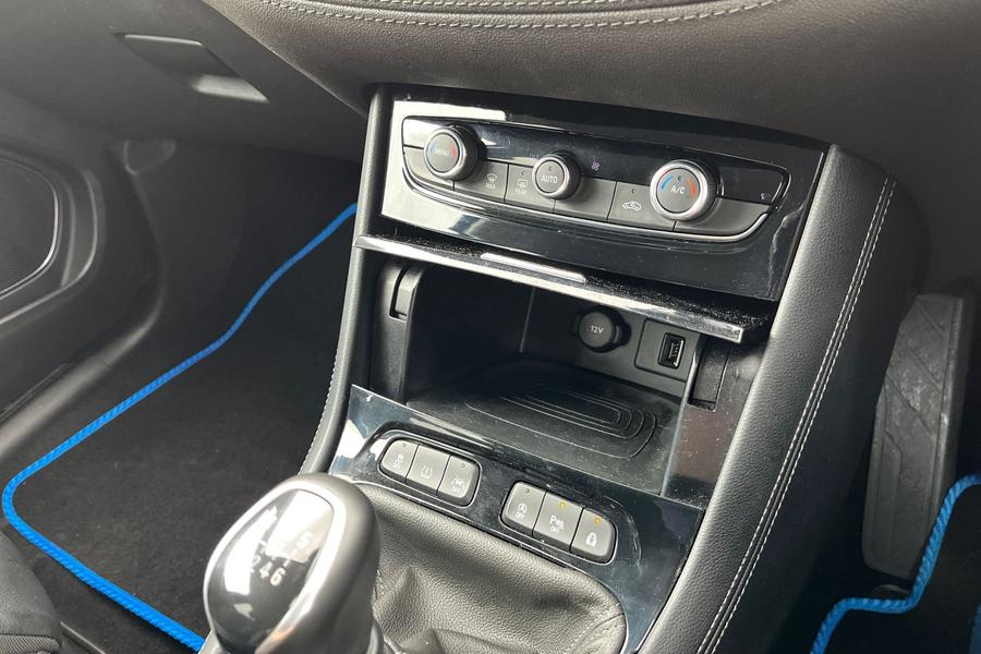 Vauxhall GRANDLAND X Photo autoimg-e0adcb6db722017e31b7d851d6d0d3636d7944d2.jpg