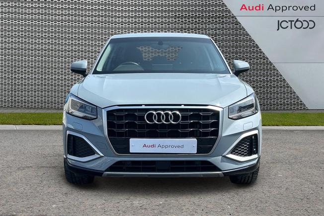 AUDI Q2 Photo 8