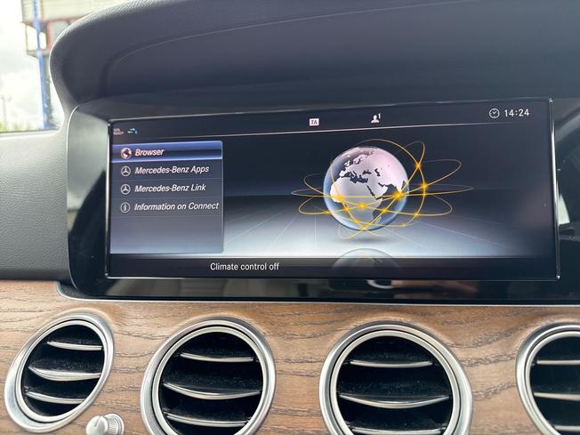 MERCEDES-BENZ E Class Photo 39