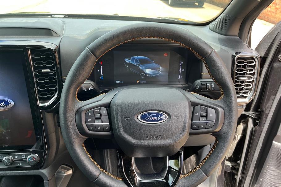 Used Ford RANGER WV75XWH 24