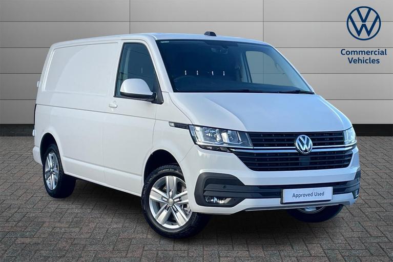 Used 2024 VOLKSWAGEN Transporter T32 Highline DSG SWB Euro 6 204ps *SAT NAV*TOW BAR* Candy White at JCT600