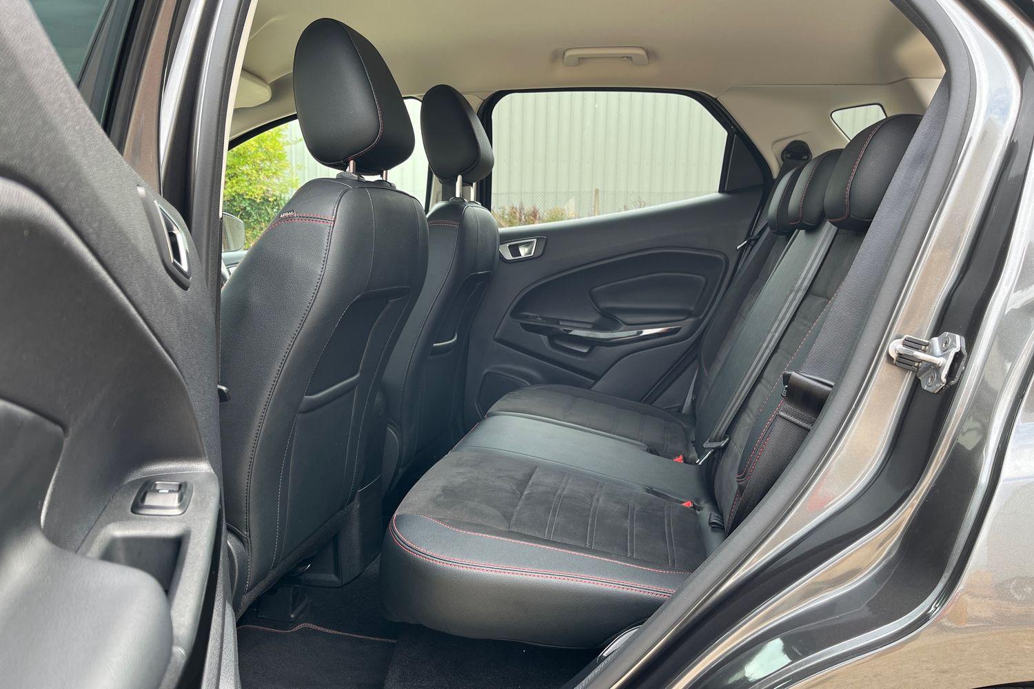 Ford EcoSport Photo 24