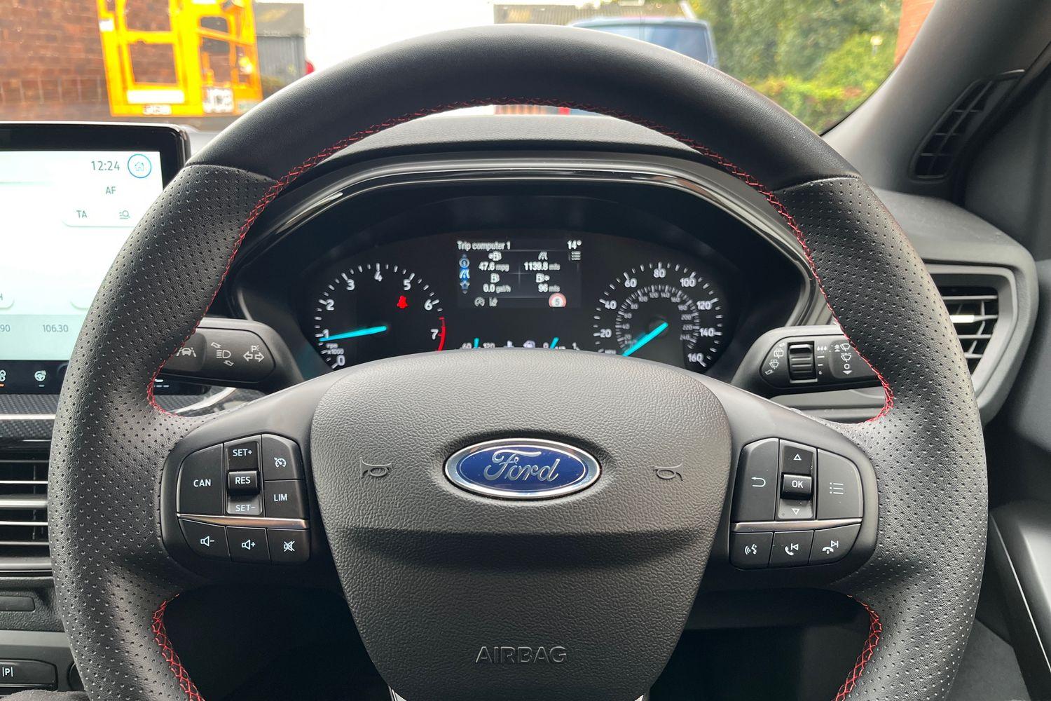 Ford FOCUS Photo 11