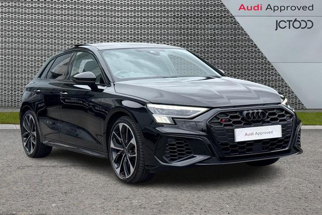 AUDI S3 Photo 1