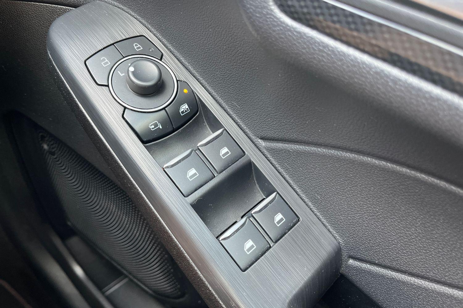 Ford KUGA Photo 15
