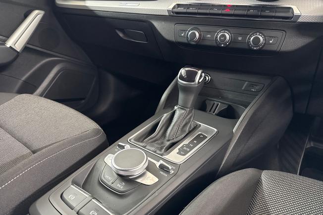 AUDI Q2 Photo 24