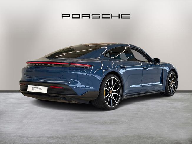 PORSCHE Taycan Photo 7