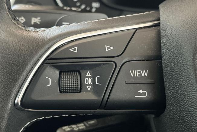 AUDI SQ5 Photo 16