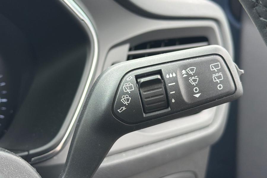 Ford FOCUS Photo autoimg-e0ceba92b6fd13e808b57f1a82a745e387a564c7.jpg