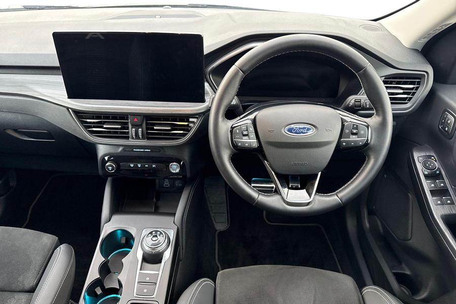 Ford Kuga Photo autoimg-e0ceee0936e163325e6f313fff809a1db9a349b6.jpg