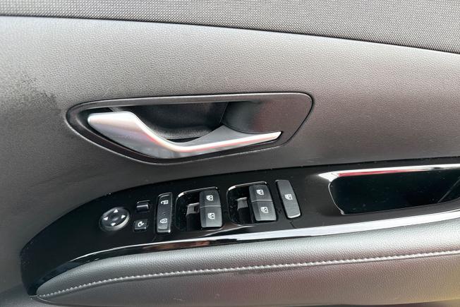 HYUNDAI Tucson Photo 22