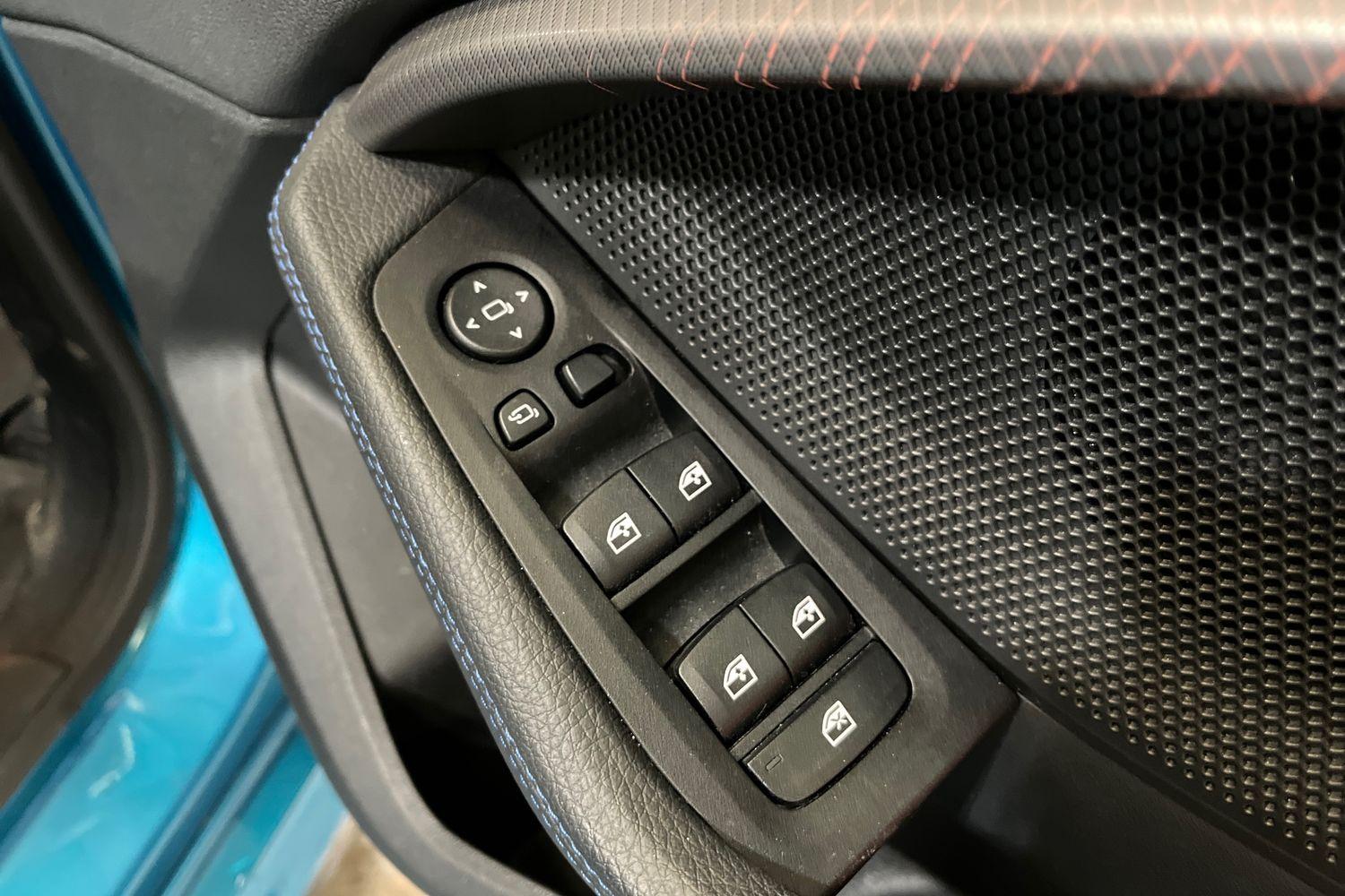 BMW 2 SERIES Photo 15