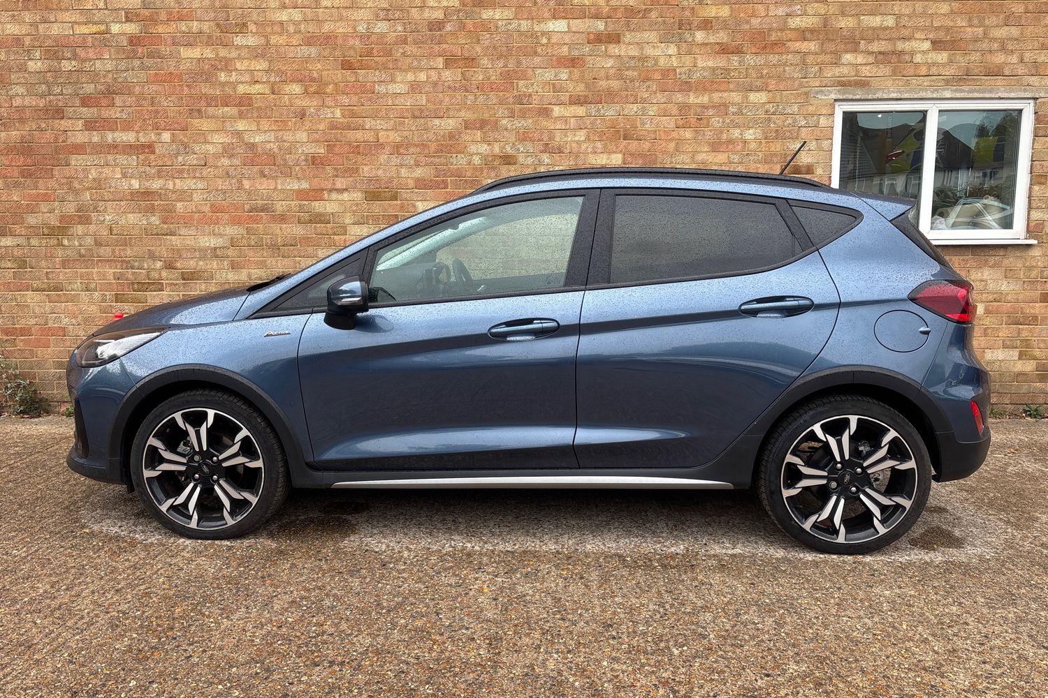 Ford Fiesta Photo 32