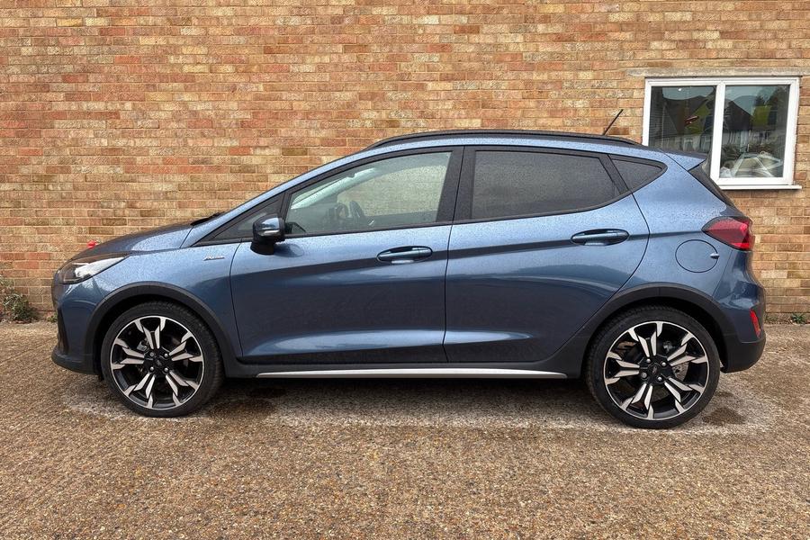 Ford Fiesta Photo autoimg-e0dcfcc5b72046ec4b826d59417bc679791167be.jpg