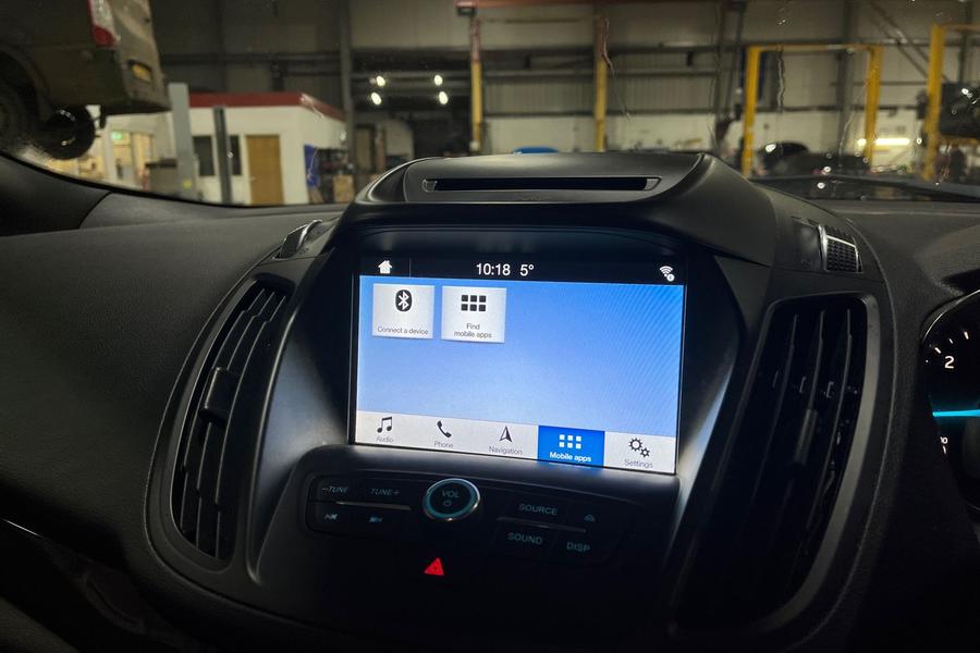 Ford KUGA Photo autoimg-e0e324b1b68af9cbaf6b43cc47c44656e7573921.jpg