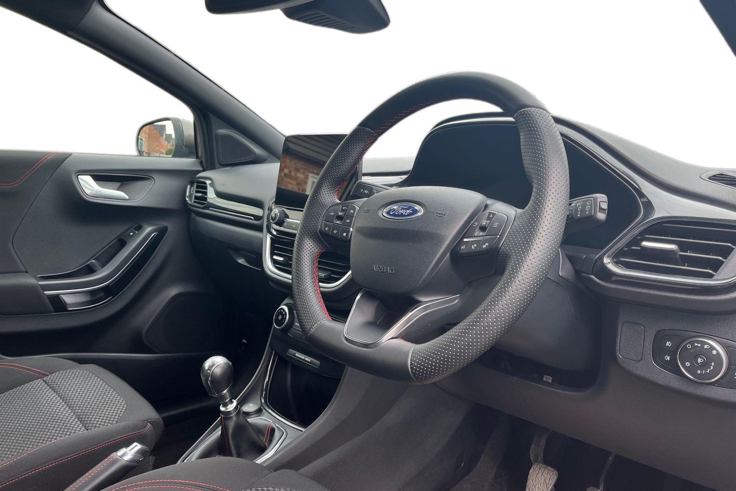 Ford PUMA Photo 8