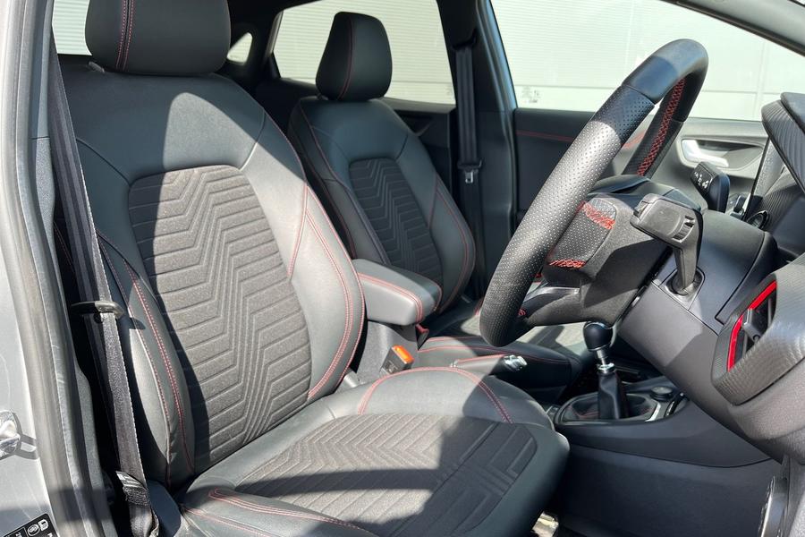 Ford PUMA Photo autoimg-e0e36f37d9d7eaae5c23ef174ae46ed97c0bcac9.jpg