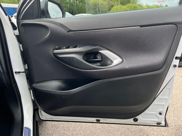 Toyota Yaris Cross Photo autoimg-e0e3d59033c2eb1c8bd0f23ff3d1cbe817d795ea.jpg
