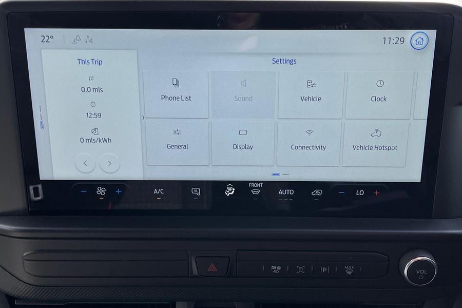 Ford E-Transit Custom Photo autoimg-e0e6924f44a4e6a02fcb1e8e28c0a4375b86c9fc.jpg