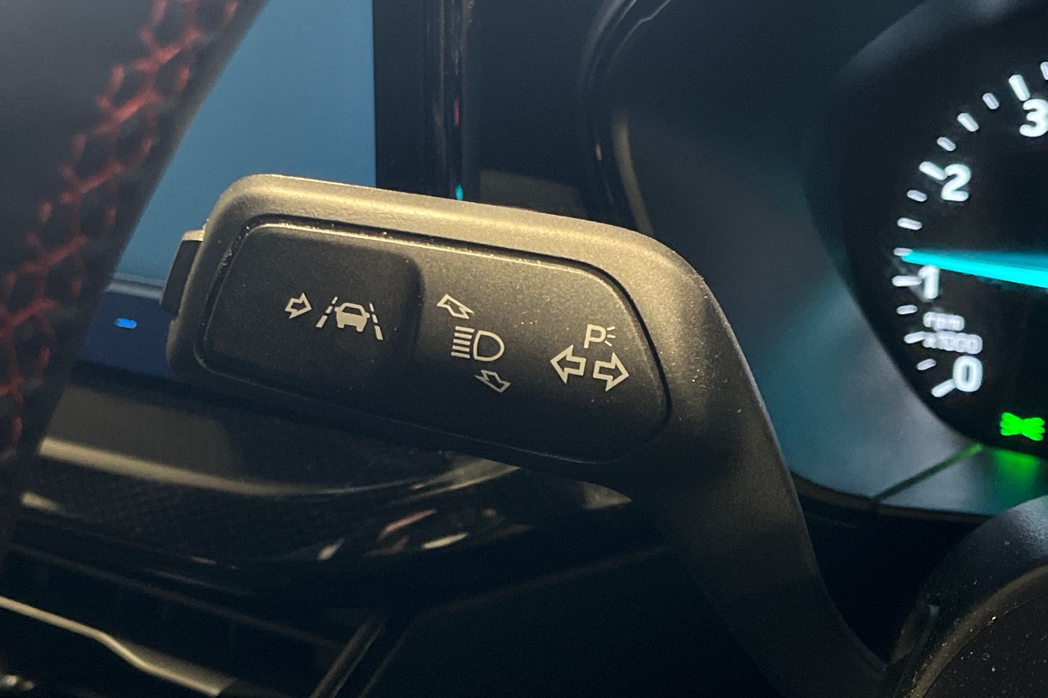 Ford FOCUS Photo 13