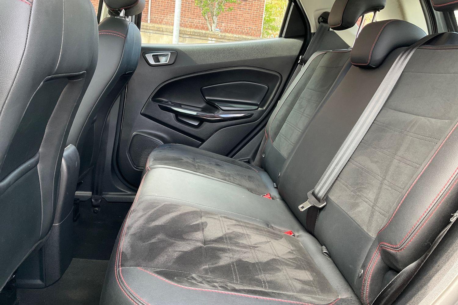 Ford ECOSPORT Photo 19