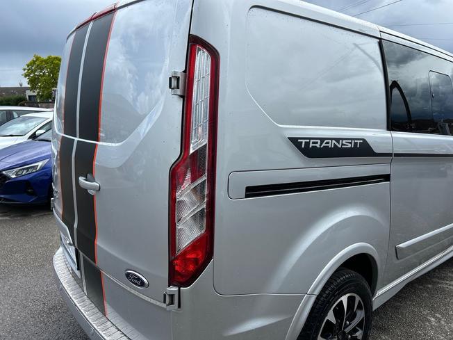 FORD Transit Custom Photo 18
