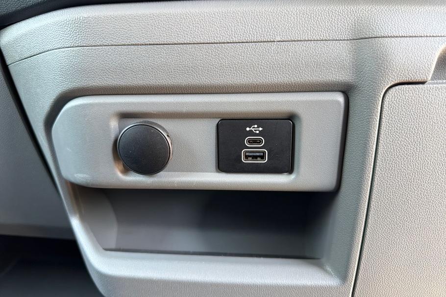 Used Ford TRANSIT CUSTOM HS25CHL 26