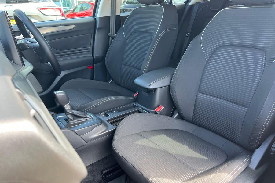 Ford Focus Photo autoimg-e0ef8c630de72b6e4516cba0a71d34c97c07e8ff.jpg